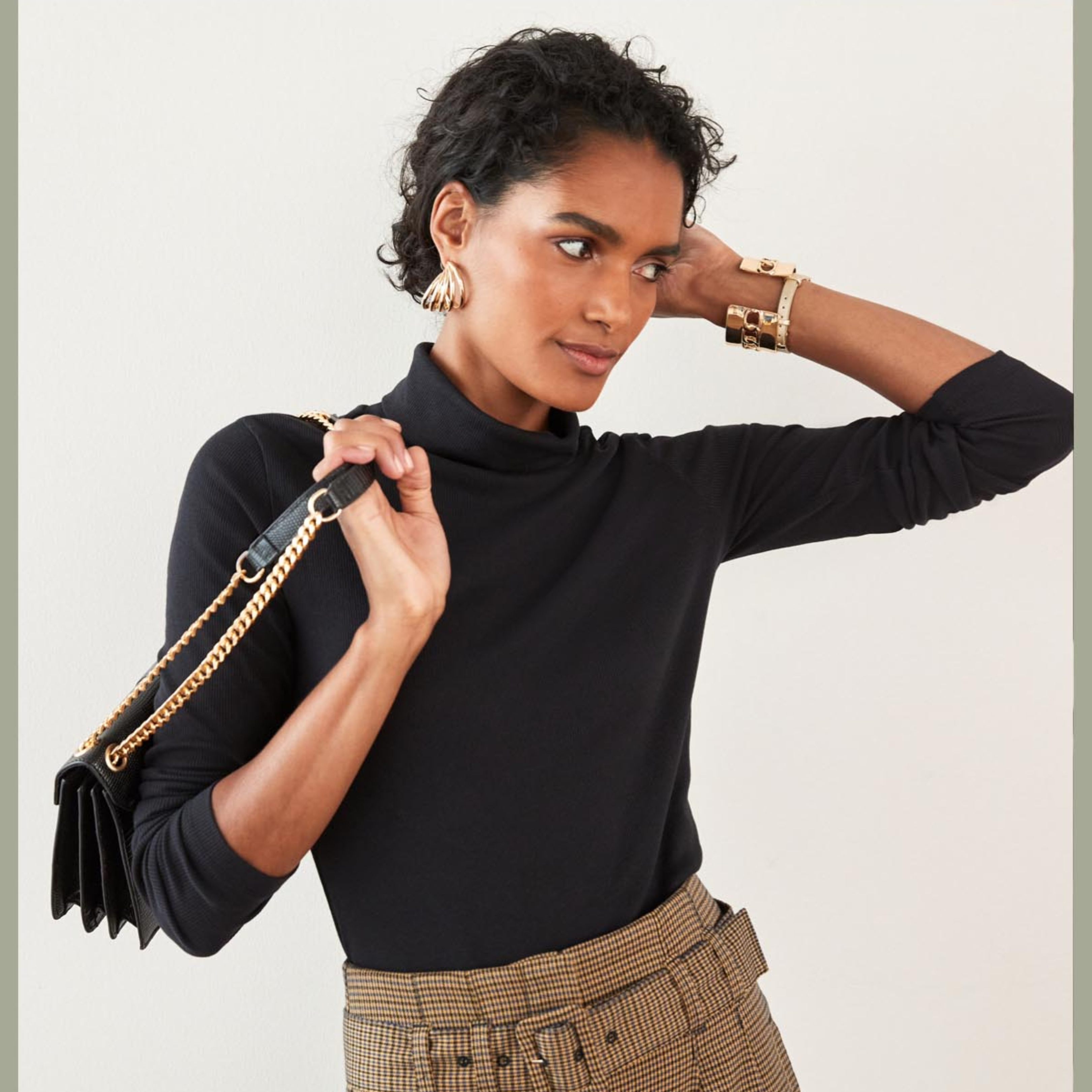 Seasonal Capsule Top